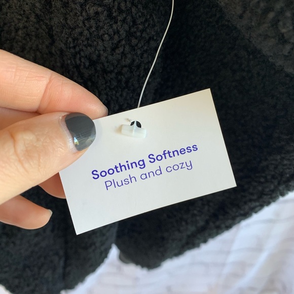 NWOT. Joy lab plush zip up fleece jacket - Picture 6 of 8